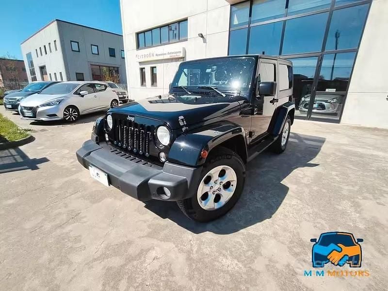 Usata Jeep Wrangler Sahara 200 CV (147 kW) 2014 Nero SUV