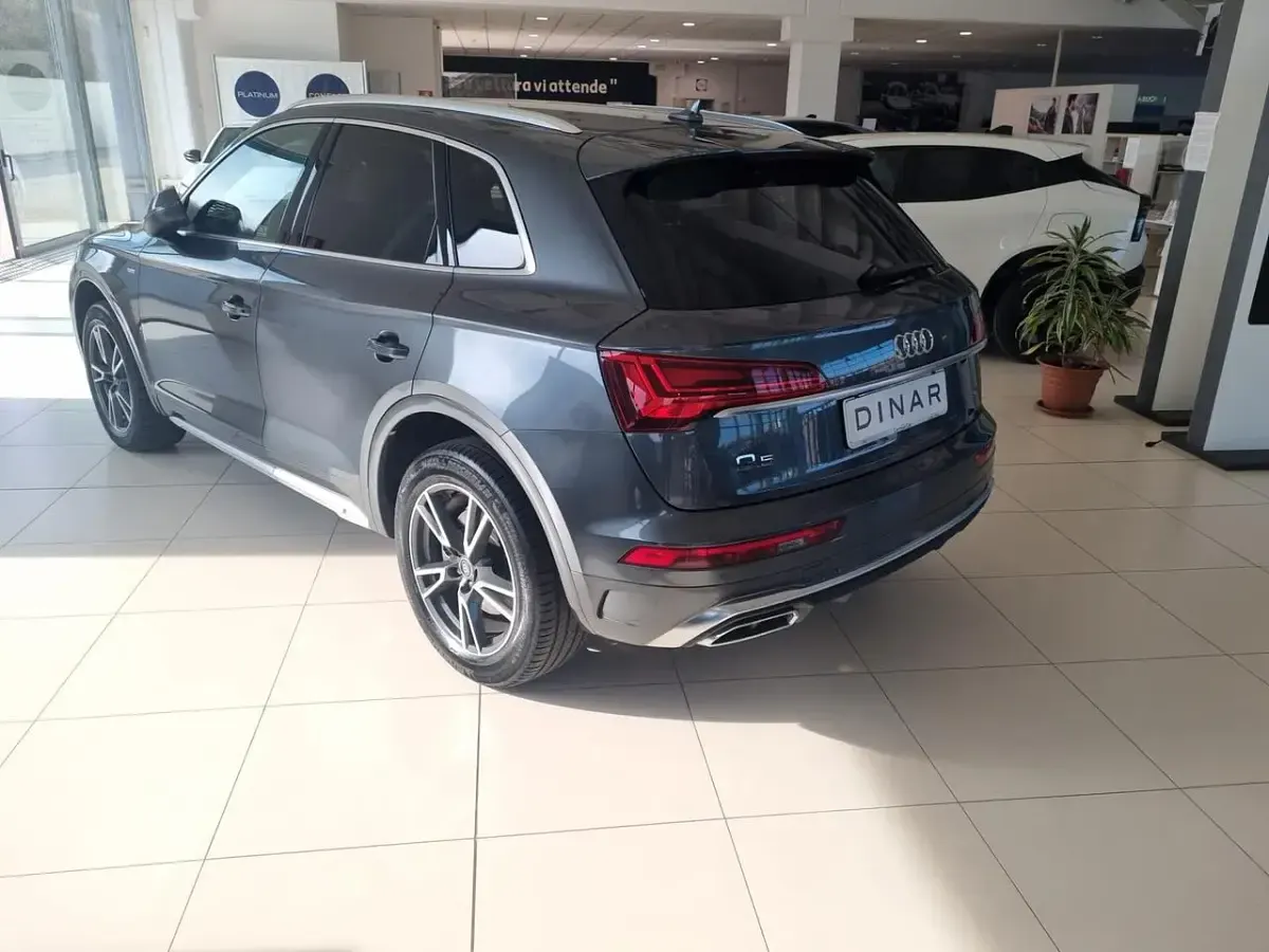 Usata Audi Q5 203 CV (149 kW) 2025 Grigio SUV