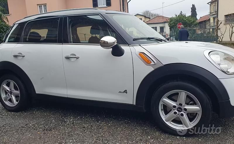 Usata Mini Cooper D Countryman 111 CV (81 kW) 2010 Bianco SUV