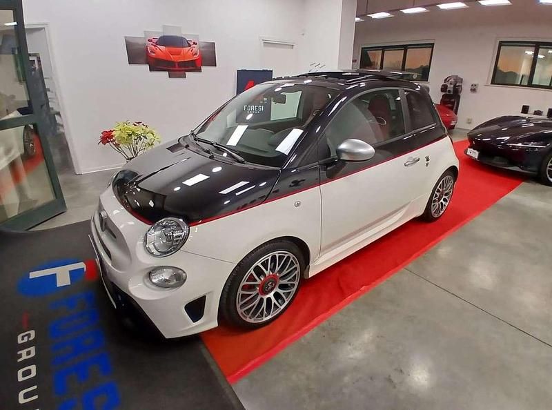 Usata Abarth 595 Turismo 165 CV (121 kW) 2020 Bianco/nero Utilitaria