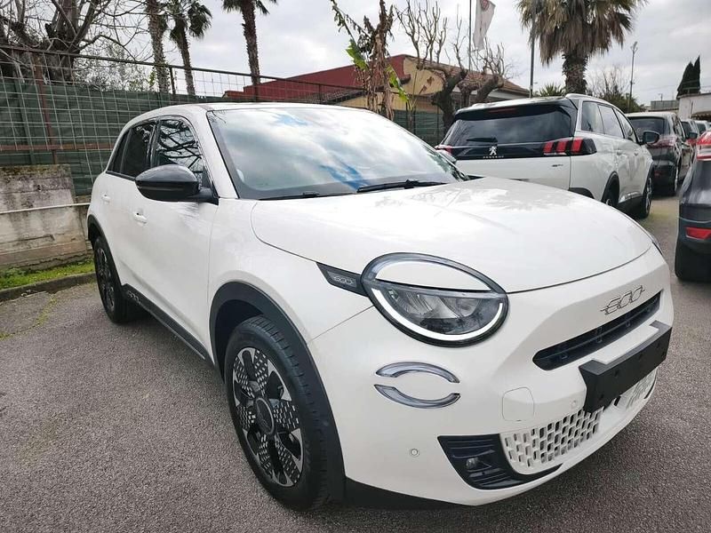 Usata Fiat 600 La Prima 101 CV (74 kW) 2025 Bianco SUV