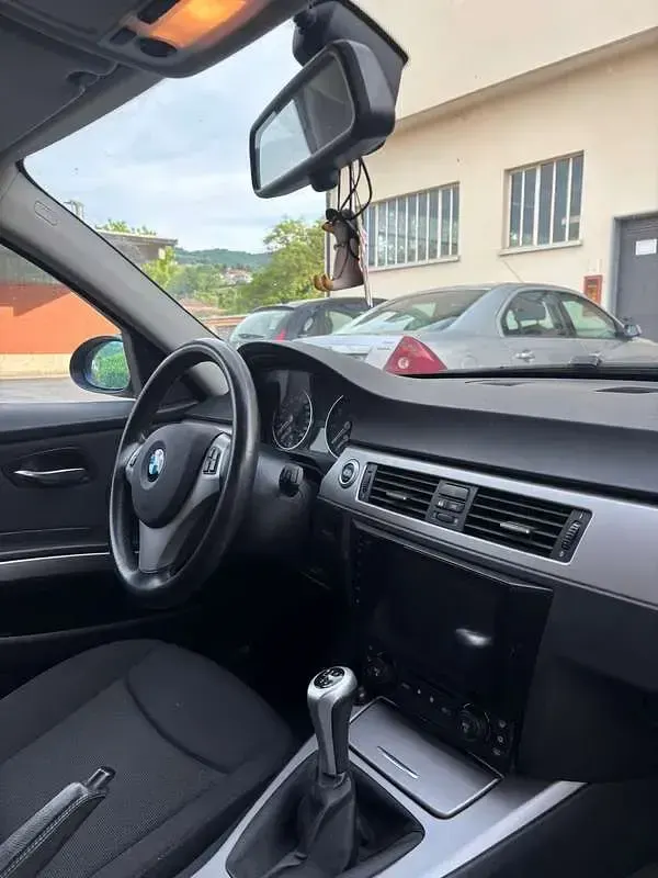 Usata BMW 320 150 CV (110 kW) 2005 Nero Berlina