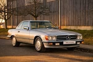 Usata Mercedes 560 230 CV (169 kW) 1989 Argento Cabrio