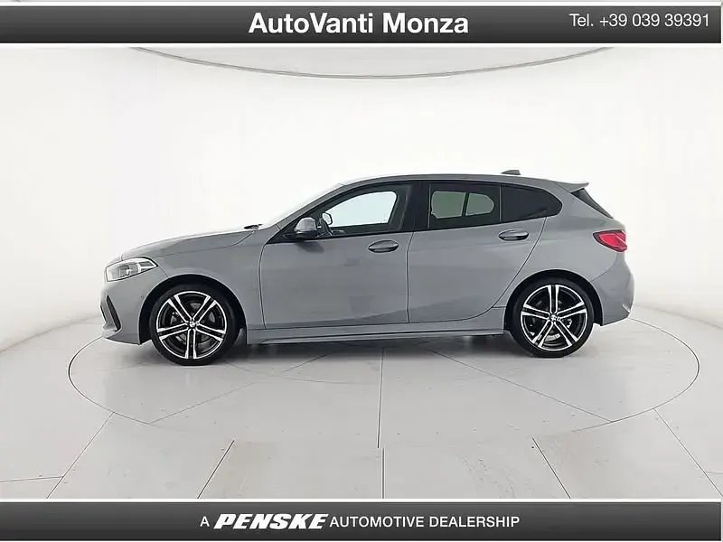 Usata BMW 118 M Sport 140 CV (102 kW) 2022 Grigio Utilitaria