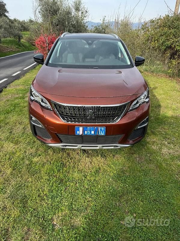 Usata Peugeot 3008 Allure 131 CV (96 kW) 2018 Marrone SUV