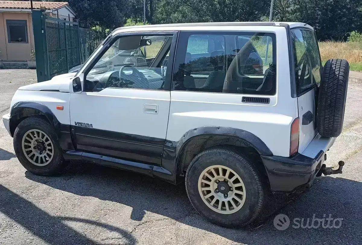 Usata Suzuki Vitara 75 CV (55 kW) 1998 Bianco SUV