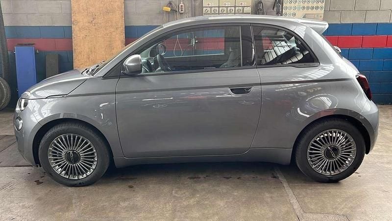Usata Fiat 500e La Prima 86 kW (118 CV) 2021 Utilitaria