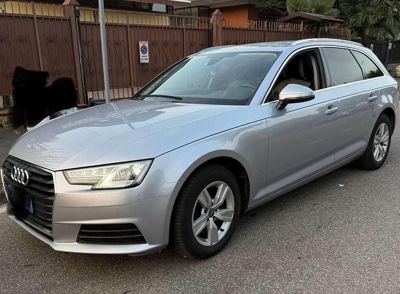 Usata Audi A4 Ambiente 122 CV (89 kW) 2017 Argento Station wagon