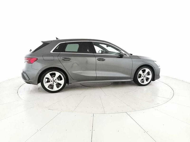 Usata Audi A3 S-Line 150 CV (110 kW) 2024 Grigio daytona perla Berlina