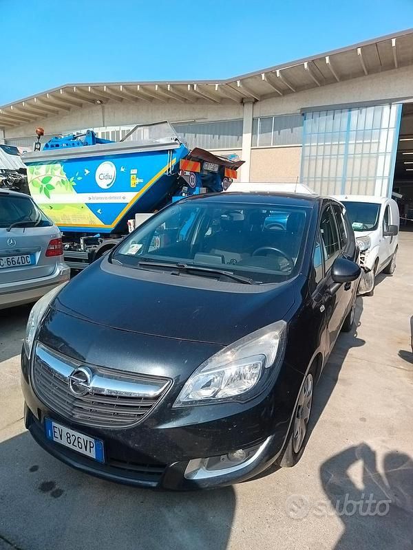 Occasion Opel Meriva 95 ch (69 kW) 2014 Noir Monospace