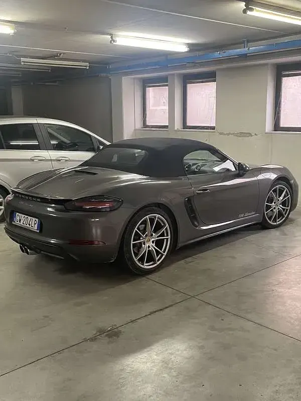 Usata Porsche 718 299 CV (219 kW) 2017 Cabrio