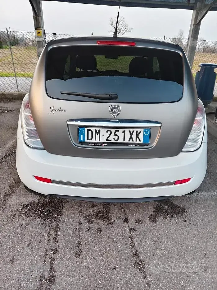Usata Lancia Ypsilon 77 CV (56 kW) 2007 Bianco Utilitaria