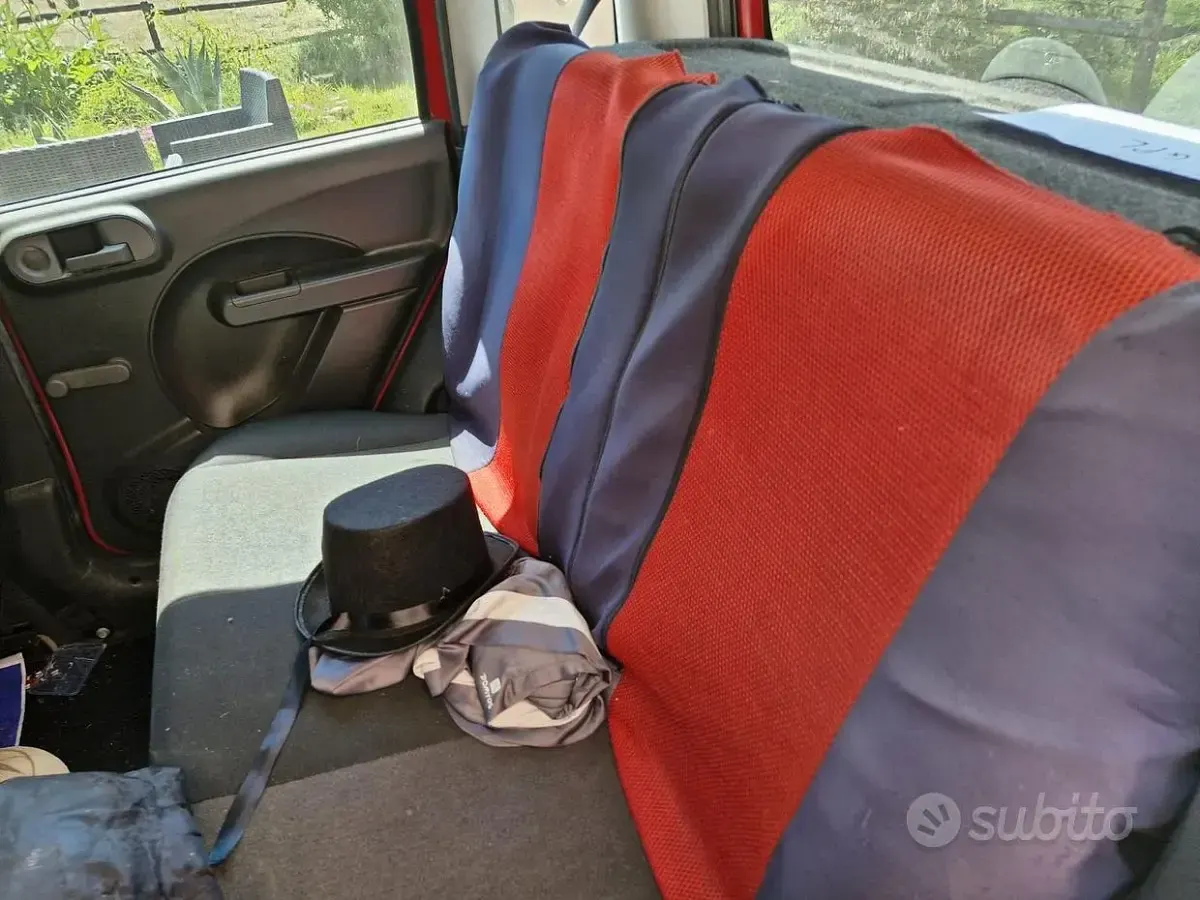 Usata Fiat Panda 69 CV (50 kW) 2012 Rosso Utilitaria