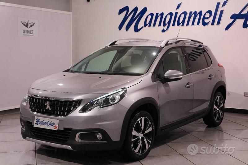 Usata Peugeot 2008 Allure 100 CV (73 kW) 2019 Grigio SUV