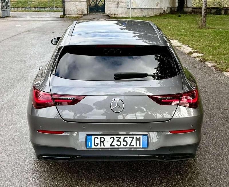 Usata Mercedes CLA180 Shooting Brake Advanced 150 CV (110 kW) 2023 Grigio Station wagon