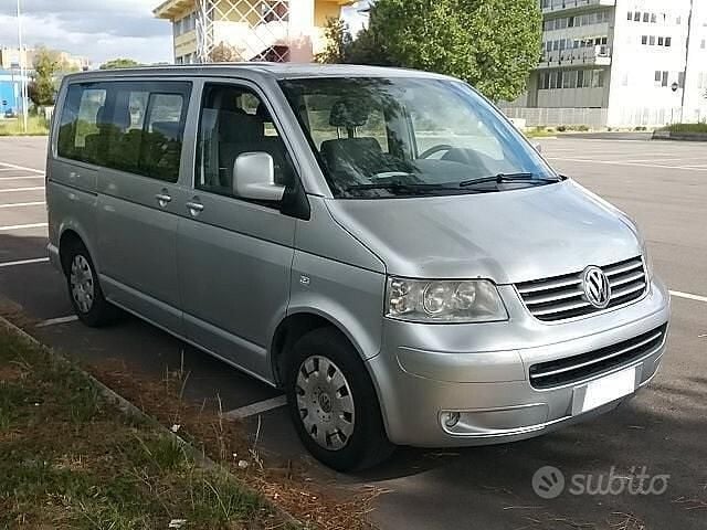 Grigio Usata 2005 VW Multivan Comfortline Furgone | 10.999 € (Super prezzo) - Immagine 1/4