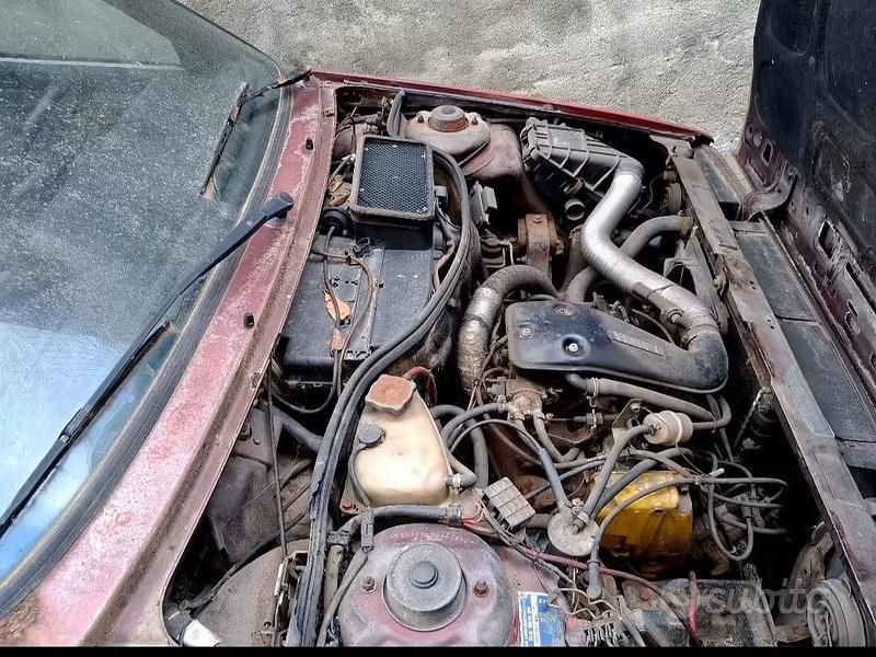 Usata Lancia Delta 78 CV (57 kW) 1988 Rosso Utilitaria