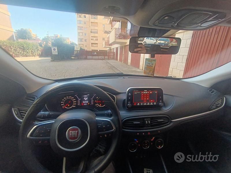 Usata Fiat Tipo Lounge 95 CV (69 kW) 2018 Station wagon