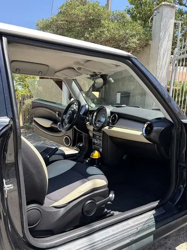 Usata Mini Cooper Pepper 120 CV (88 kW) 2009 Bluazzurro Utilitaria