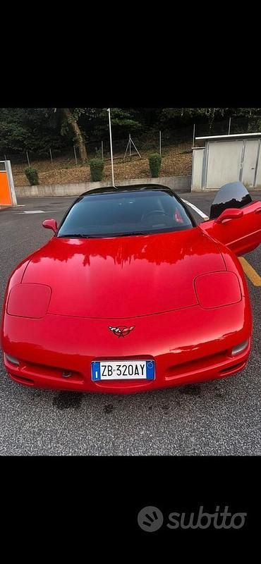 Rosso Usata 2000 Corvette C5 Cabrio | 26.000 € - Immagine 1/4