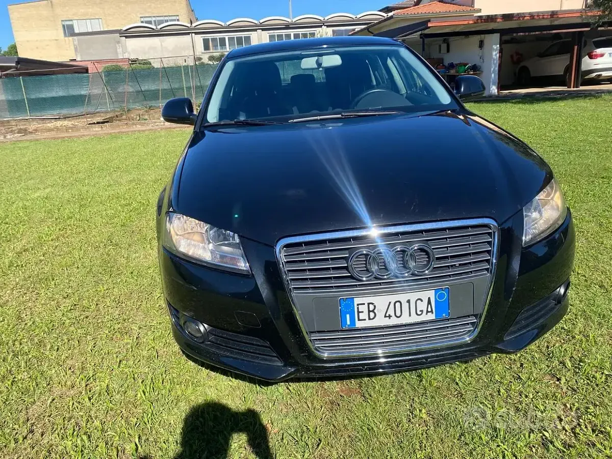 Usata Audi A3 Sportback 90 CV (66 kW) 2010 Nero Utilitaria