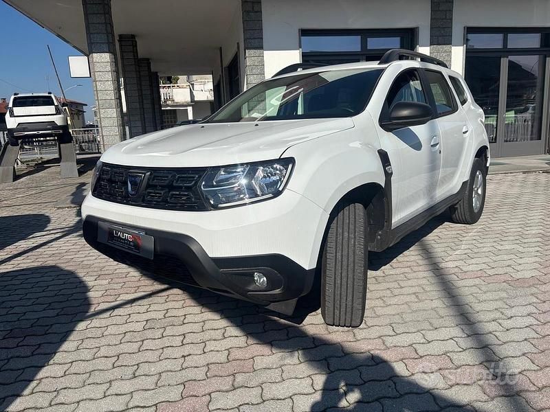 Usata Dacia Duster Comfort 100 CV (73 kW) 2021 Bianco SUV
