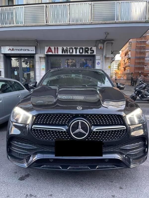 Nero Usata 2023 Mercedes GLE300 Premium Plus SUV | 80.600 € - Immagine 1/4