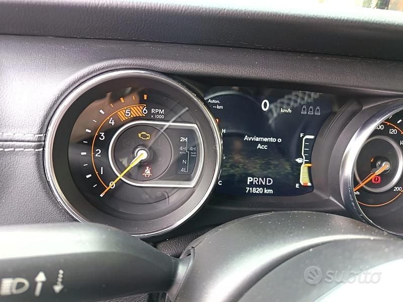 Usata Jeep Gladiator 2022 Nero Pick-up