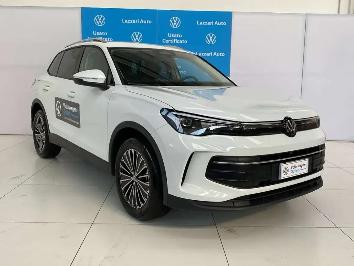Usata VW Tiguan Edition 150 CV (110 kW) 2026 Bianco SUV