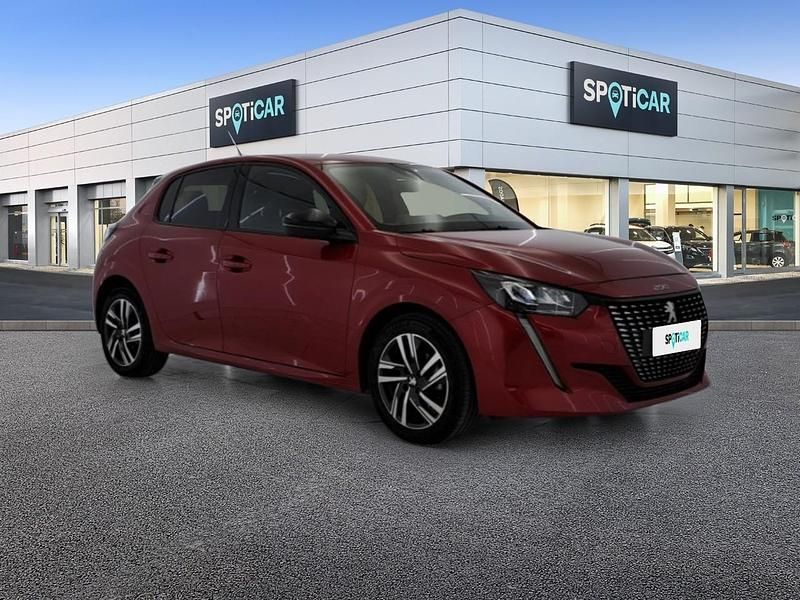 Usata Peugeot 208 Allure 75 CV (55 kW) 2022 Rosso Utilitaria