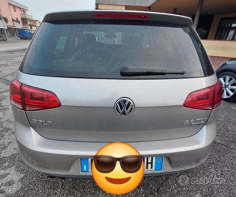 Grigio Usata 2013 VW Golf Highline Tre volumi | 8399 € (Super prezzo) - Immagine 1/4