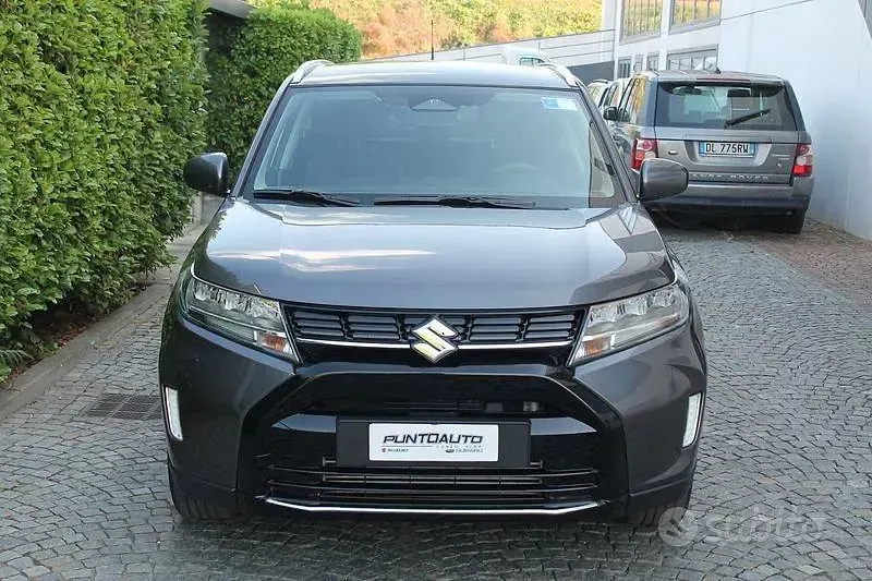 Usata Suzuki Vitara Cool 129 CV (94 kW) 2024 Grigio SUV