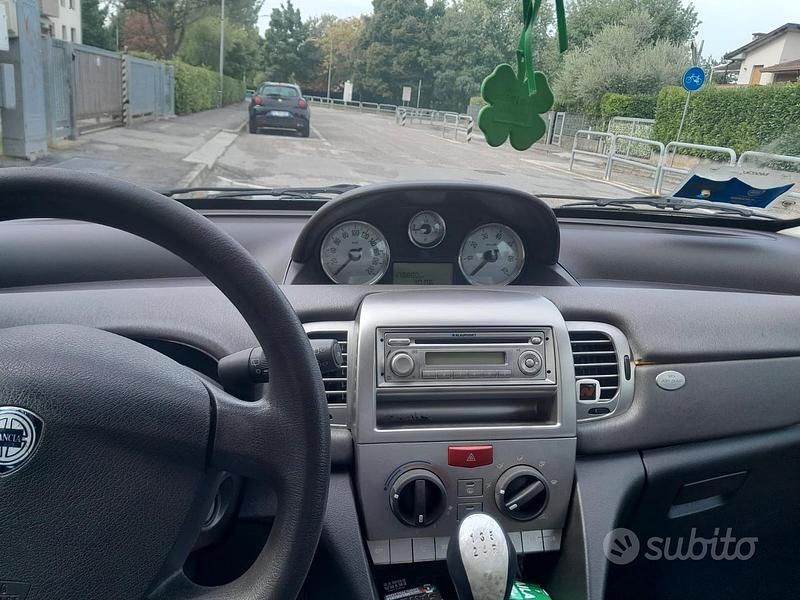Usata Lancia Ypsilon 69 CV (50 kW) 2007 Utilitaria