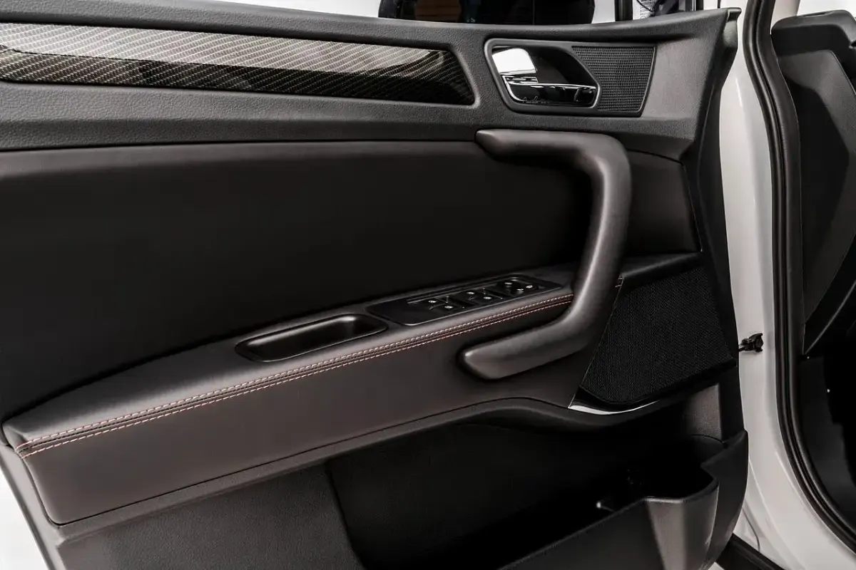 Nuova EVO Evo 4 106 CV (77 kW) 2026 Nero SUV