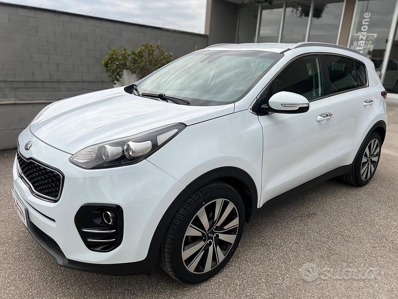 Usata Kia Sportage Style 116 CV (85 kW) 2018 Bianco SUV