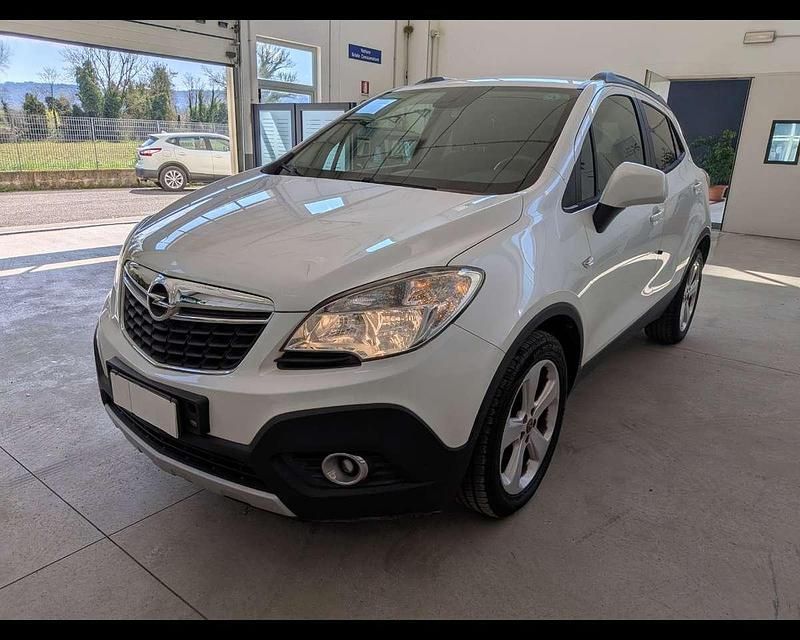 Usata Opel Mokka Cosmo 131 CV (96 kW) 2013 Bianco SUV