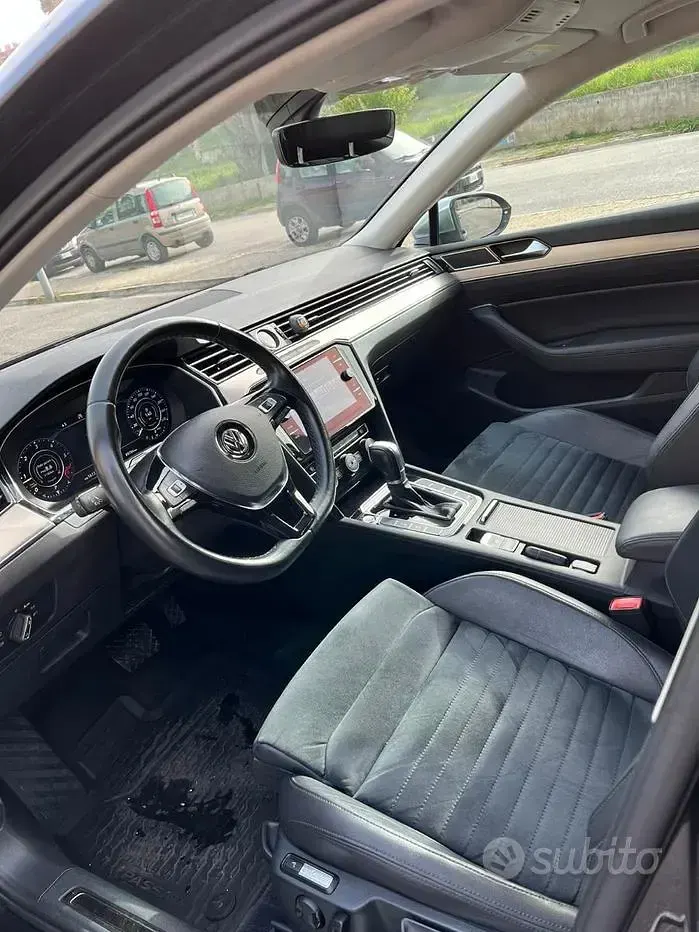 Usata VW Passat 190 CV (139 kW) 2017 Berlina