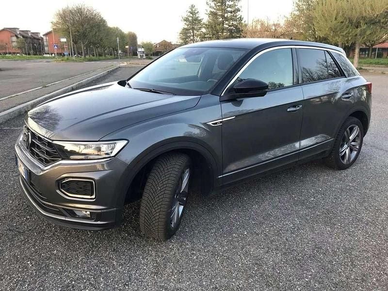 Usata VW T-Roc Sportline 150 CV (110 kW) 2021 Grigio SUV