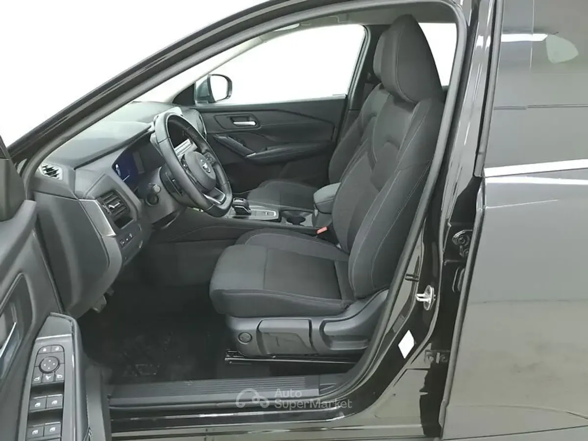 Używany Nissan Qashqai 158 KM (116 kW) 2022 Czarny SUV