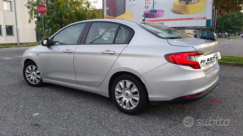 Usata Fiat Tipo Easy 95 CV (69 kW) 2017 Grigio Station wagon