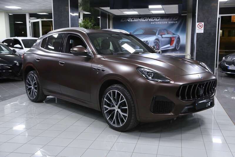 Usata Maserati Grecale GT 300 CV (220 kW) 2022 Bronzo opaco SUV
