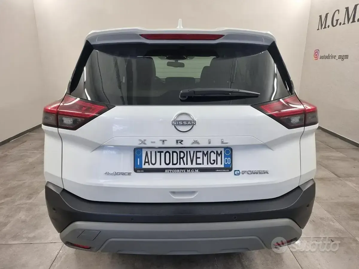Usata Nissan X-Trail 158 CV (116 kW) 2025 Bianco SUV