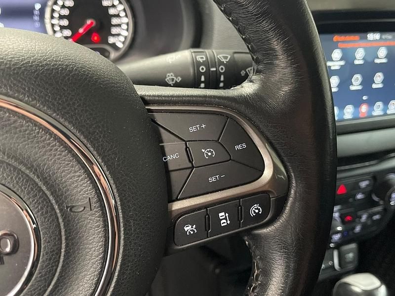 Usata Jeep Renegade Limited 150 CV (110 kW) 2020 Argento SUV