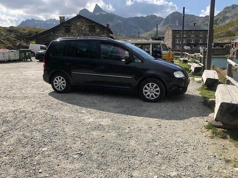 Usata VW Touran 150 CV (110 kW) 2004 Nero Monovolume