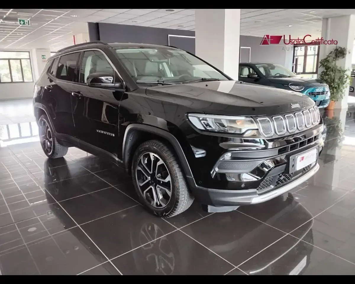 Usata Jeep Compass Limited 131 CV (96 kW) 2022 Nero SUV