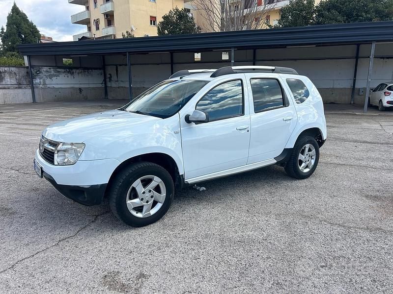 Usata Dacia Duster 110 CV (80 kW) 2012 Bianco SUV