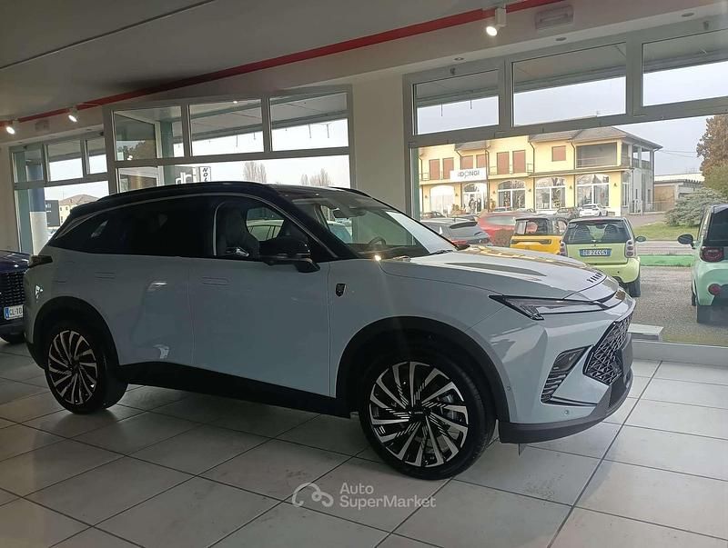 Nuova Tiger Six 167 CV (122 kW) 2025 Bianco SUV