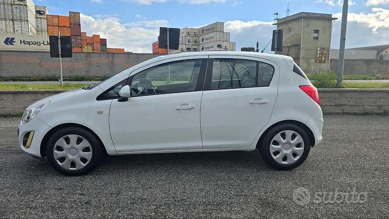 Usata Opel Corsa 2013 Bianco Berlina