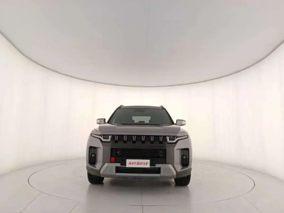 Nuova KGM Torres 163 CV (119 kW) 2025 Space black SUV