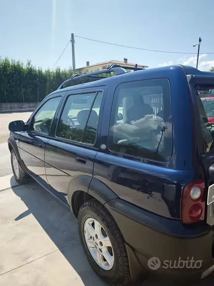 Usata Land Rover Freelander 111 CV (81 kW) 2002 Blu SUV